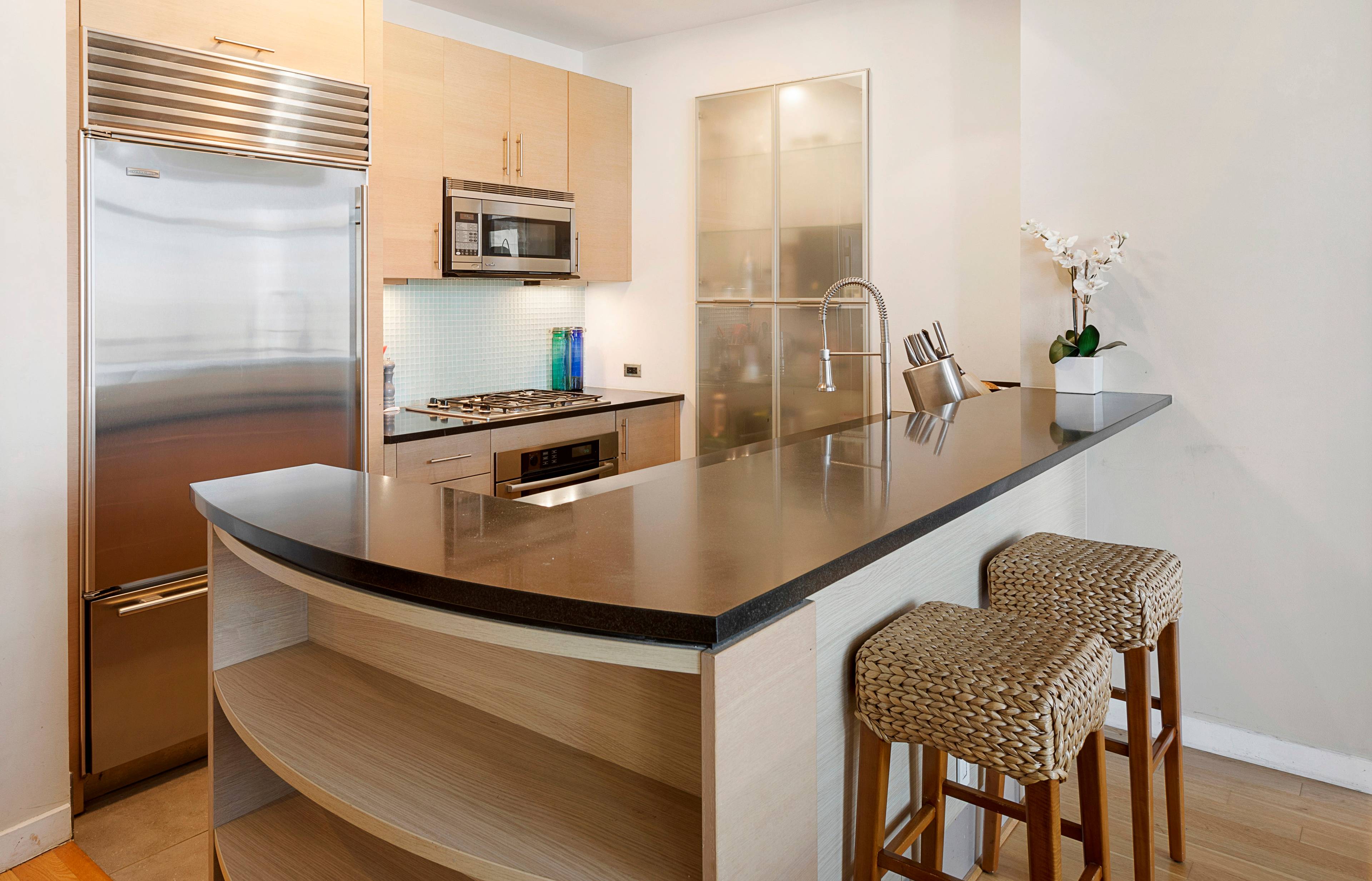 Just Listed! High Floor 2 Bedroom Residence with Balcony & Empire State Views!