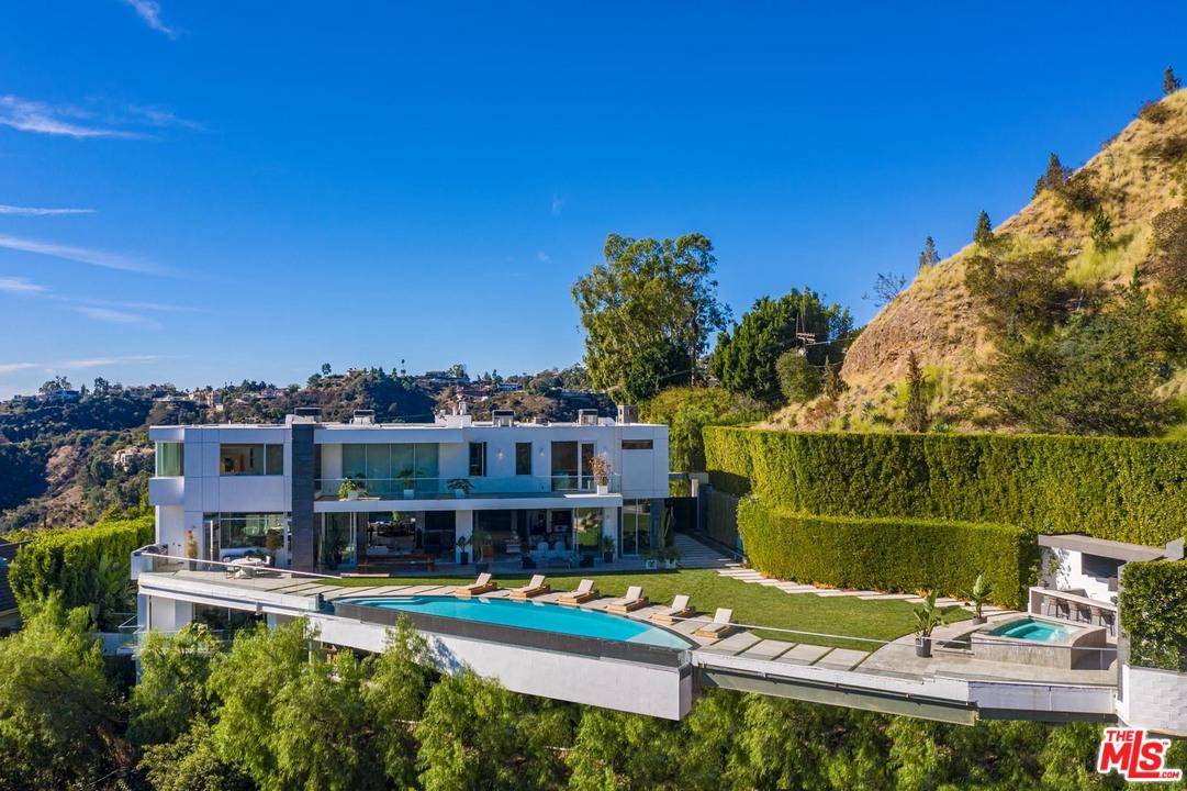 1740 BEL AIR RD Bel Air LA