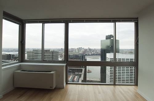 3 BED, 2BATH, CONDO STYLE**POOL**SLEEK**SUNLIGHT**1200 SQUARE FEET** AT WALL STREET,STOCK EXCHANGE,SOUTH STREET SEAPORT,BROADWAY,SUBWAY