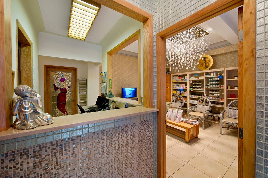 310 West 72 street # 1-GH,Beautiful Renovated Medical Center!!! Will Not Last!!!