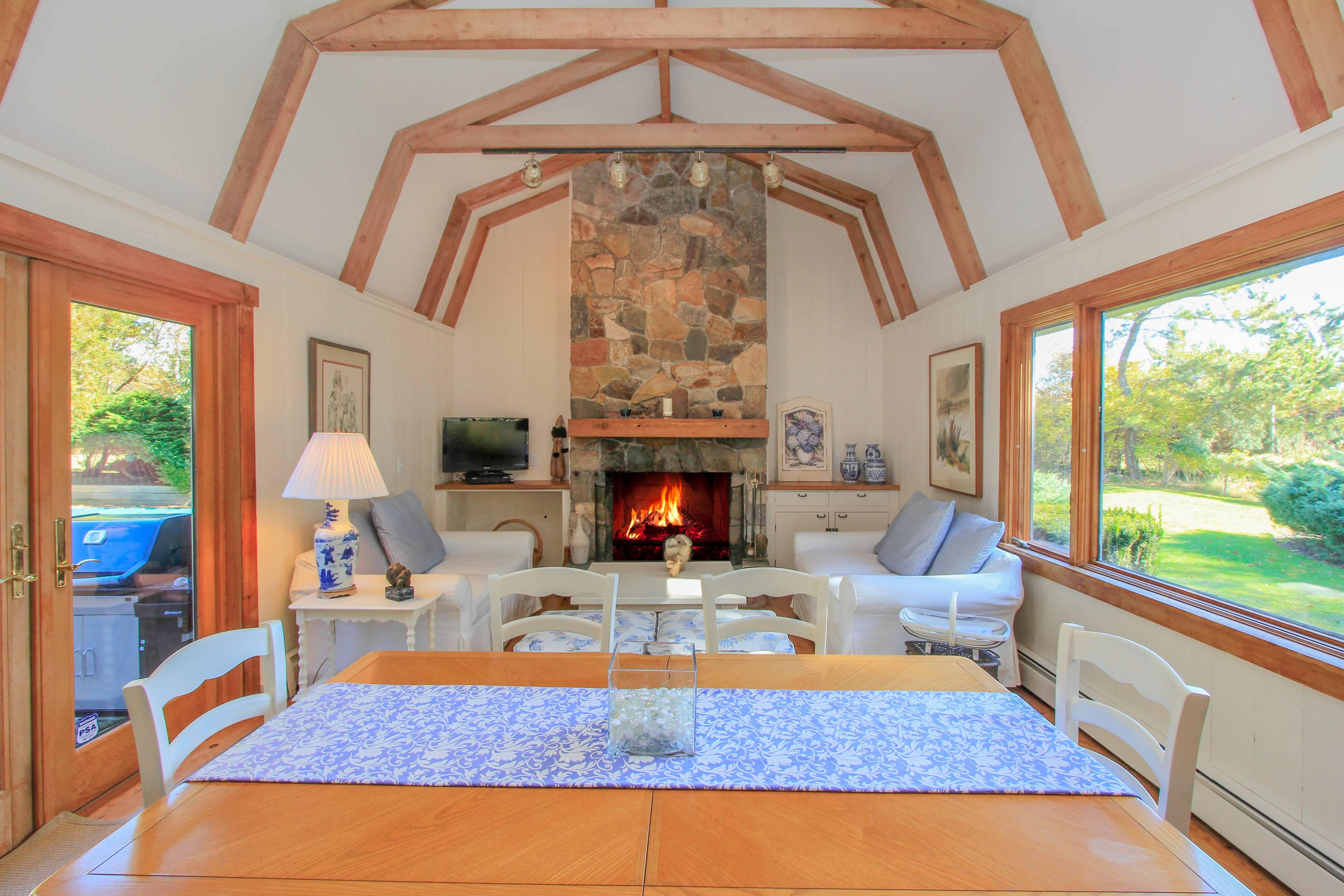 Hamptons Barn Style Summer Rental