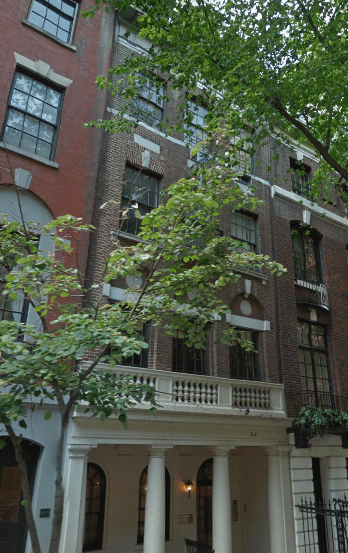European charm , Pre War  2 beds 2 baths 