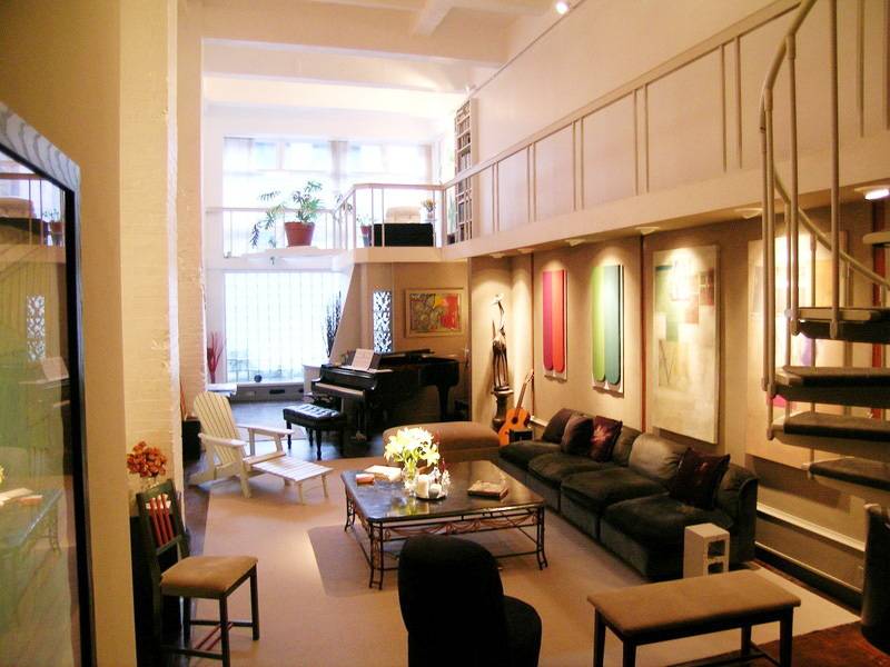 CLINTON / MIDTOWN WEST ; STUNNING, UNIQUE, CREATIVE 3 BEDROOM / 3 BATH MAISONETTE - FINANCING AVAILABLE FOR QUALIFIED BUYERS - LIVE / WORK