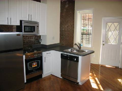 Sunny Studio Apt in PreWar Building With Out Door Space*** Tree Line Block** West Village**