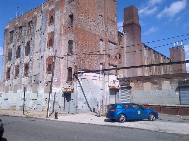 Warehouse in Sunset Park - 1,700  Sq. Ft. Available Now!