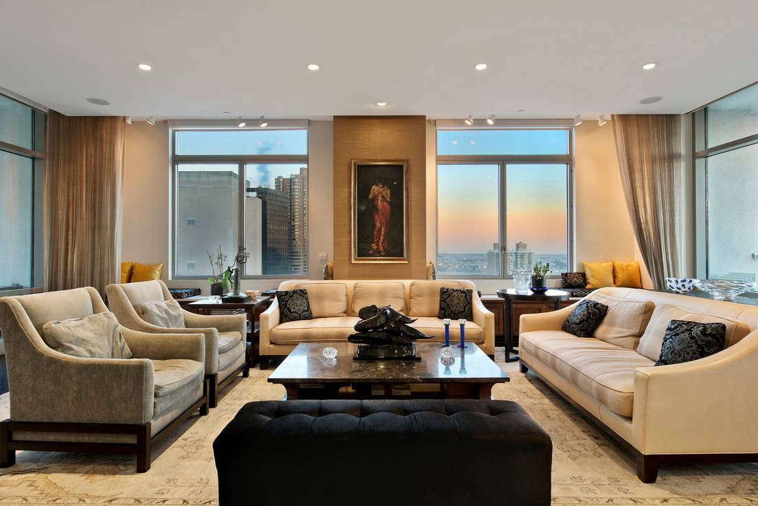  The Aurora | 556 Third Avenue | Penthouse-D