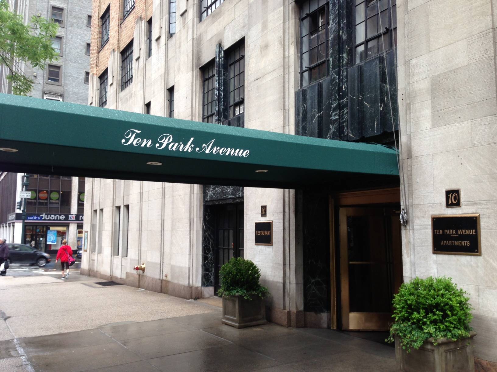 One Of A Kind Duplex Professional/Medical Co-op in Murray Hill