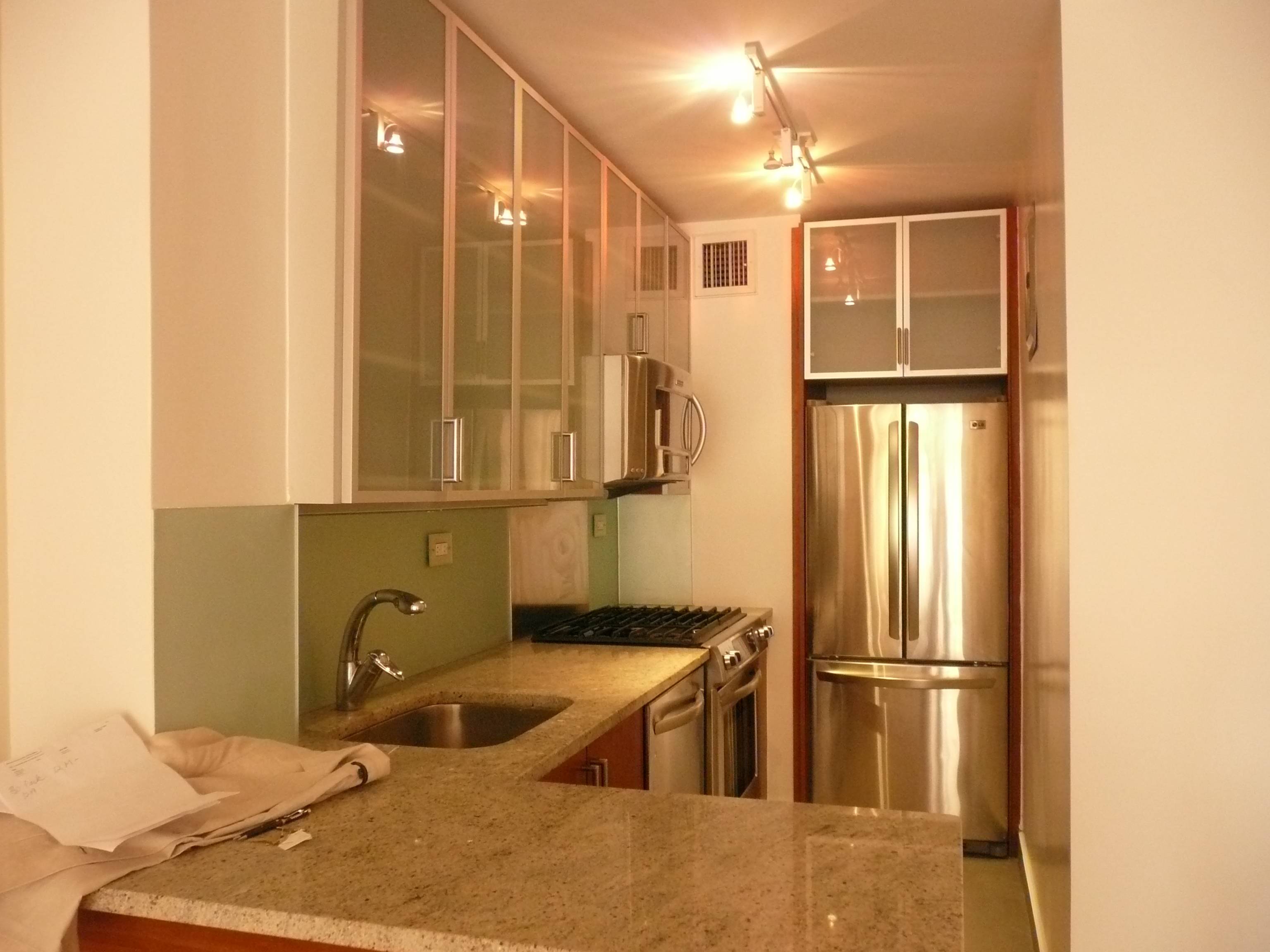 MURRAY HILL: ELEGANT PARK AVENUE TWO (2) BEDROOM,  2 BATH, VIEWS 