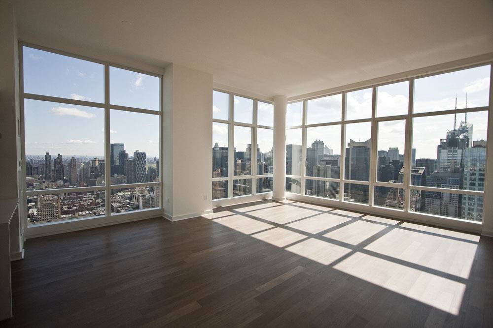 ***HELL'S KITCHEN***BEAUTIFUL STUDIO on HIGH FLOOR, WALK-IN CLOSET & WASHER & DRYER***LUXURY BUILDING! NO FEE!!!***