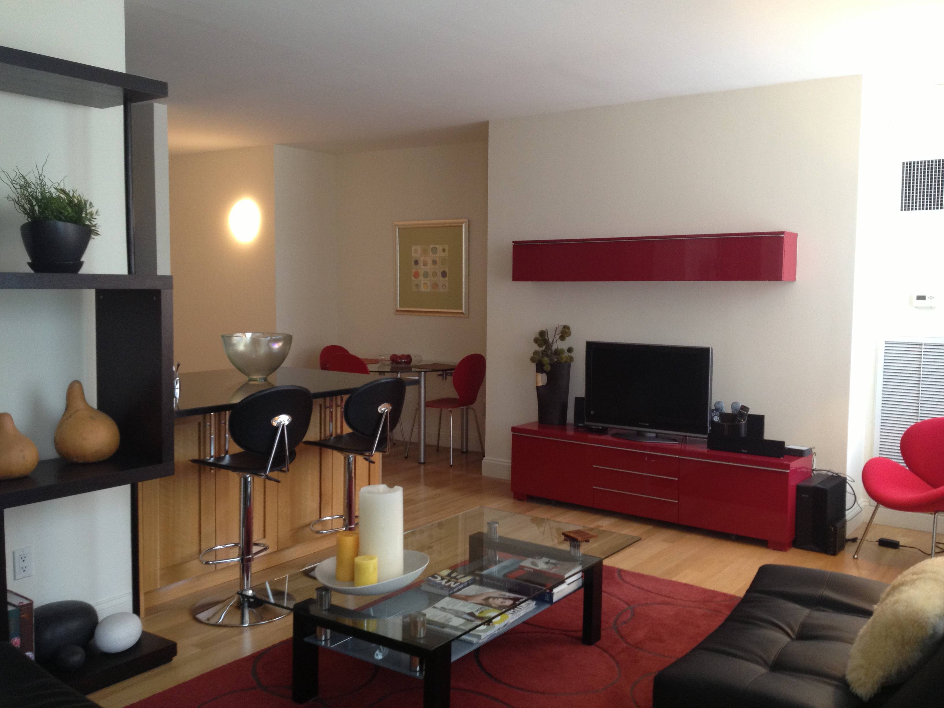 Fully Furnished***Financial District/Battery Park***Luxury Building***One bedroom with Condo Finishes