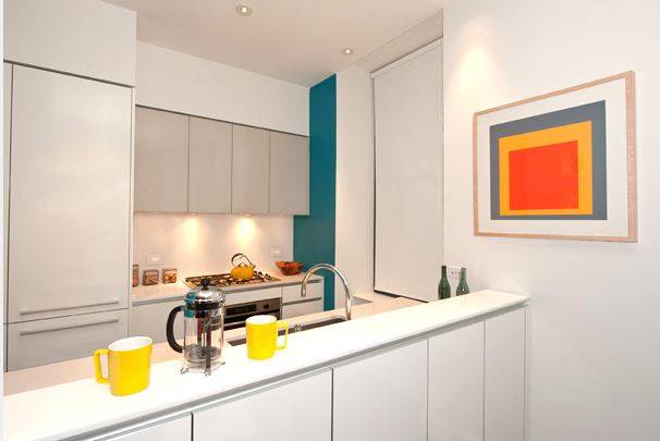 STUNNING 1 BED WITH CONDO FINISHES IN THE FINANCIAL DISTRICT
