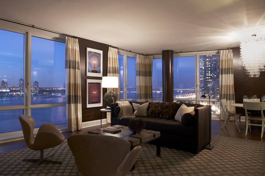 UPPER WEST SIDE RENTAL - 3 BEDROOMS AND 3 BATHROOMS- 1726 SF. CORNER UNIT, LARGE WALK-IN CLOSETS, OPEN KITCHEN, BEAUTIFUL RIVER VIEW.