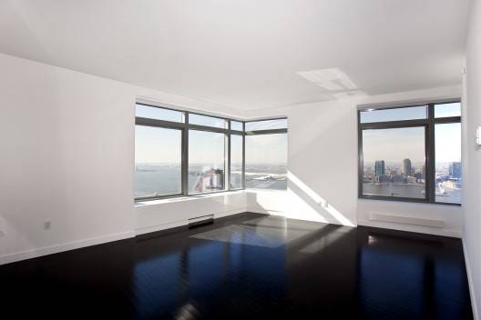 HOT NEW DOWNTOWN DEVELOPMENT!! 90% Financing Allowed!! STELLAR Views from 40th FLOOR!! 