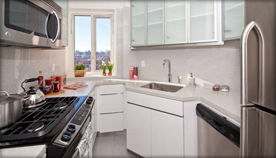 Gorgeous Luxury Full-Time Concierge 2 Bedroom in Gramercy!*Modern Design*Very Stylish*Full Renovation* Call, Email, or Text NOW!