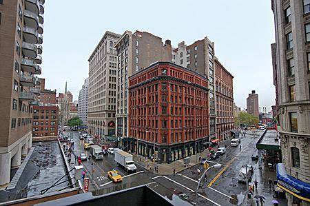 1 Bedroom Luxury High-Rise with Boutique Feel in Greenwich Village