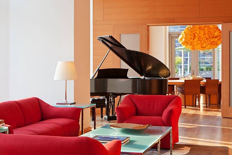 Downtown Fin'l District  WALL ST 2 Bed / 2 Bath GRANDE Lifestyle  Doorman  Pool Gym Spa RoofDeck Theatre Spa Golf