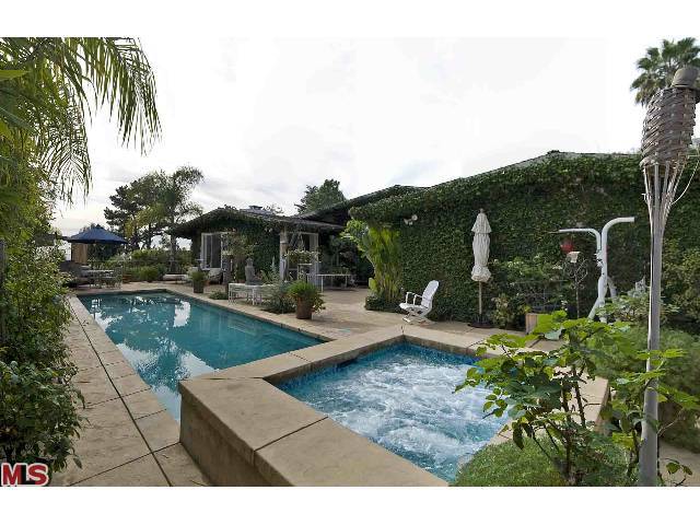 9255 Swallow Drive (Bird Streets)