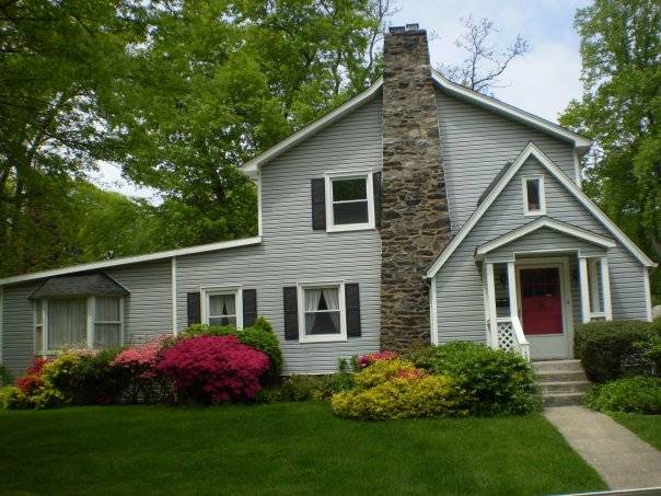 WESTCHESTER HOUSE for SALE-BEAUTIFUL and SPACIOUS 4 Beds/3 Baths  only 28 Minutes to Grand Central Station
