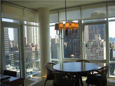FOR RENT:MAGNIFICCENT TWO BED/TWO AND HALF BATHS IN HEART OF MIDTOWN