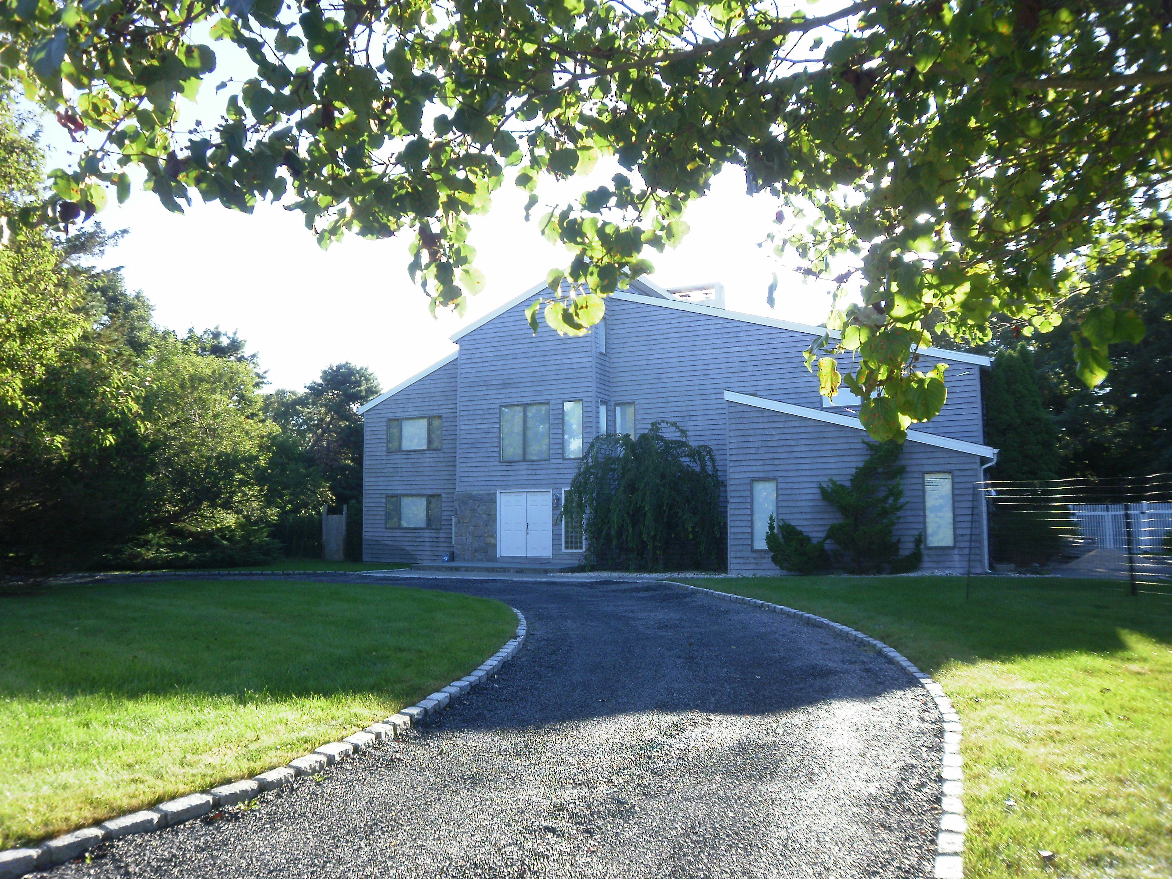LIGHT AND BRIGHT CONTEMPORARY