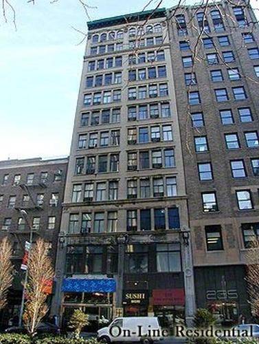 Amazing Park Ave Location, Three Bedroom for rent in the lovely Gramercy 19...!