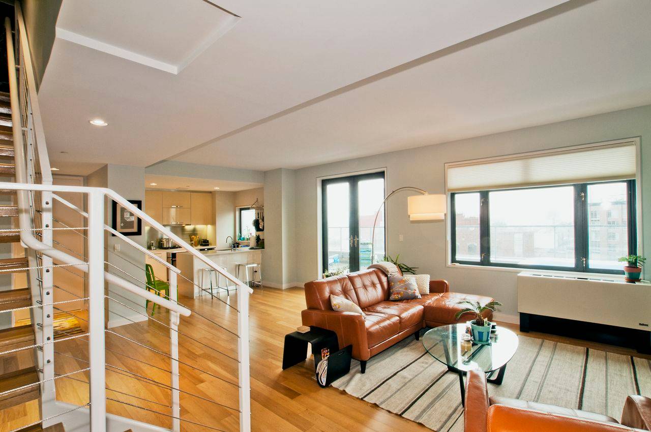 Lhaus Condo - Spectacular duplex / 2 bed - 2.5 bath + Large terrace - Skyline views!