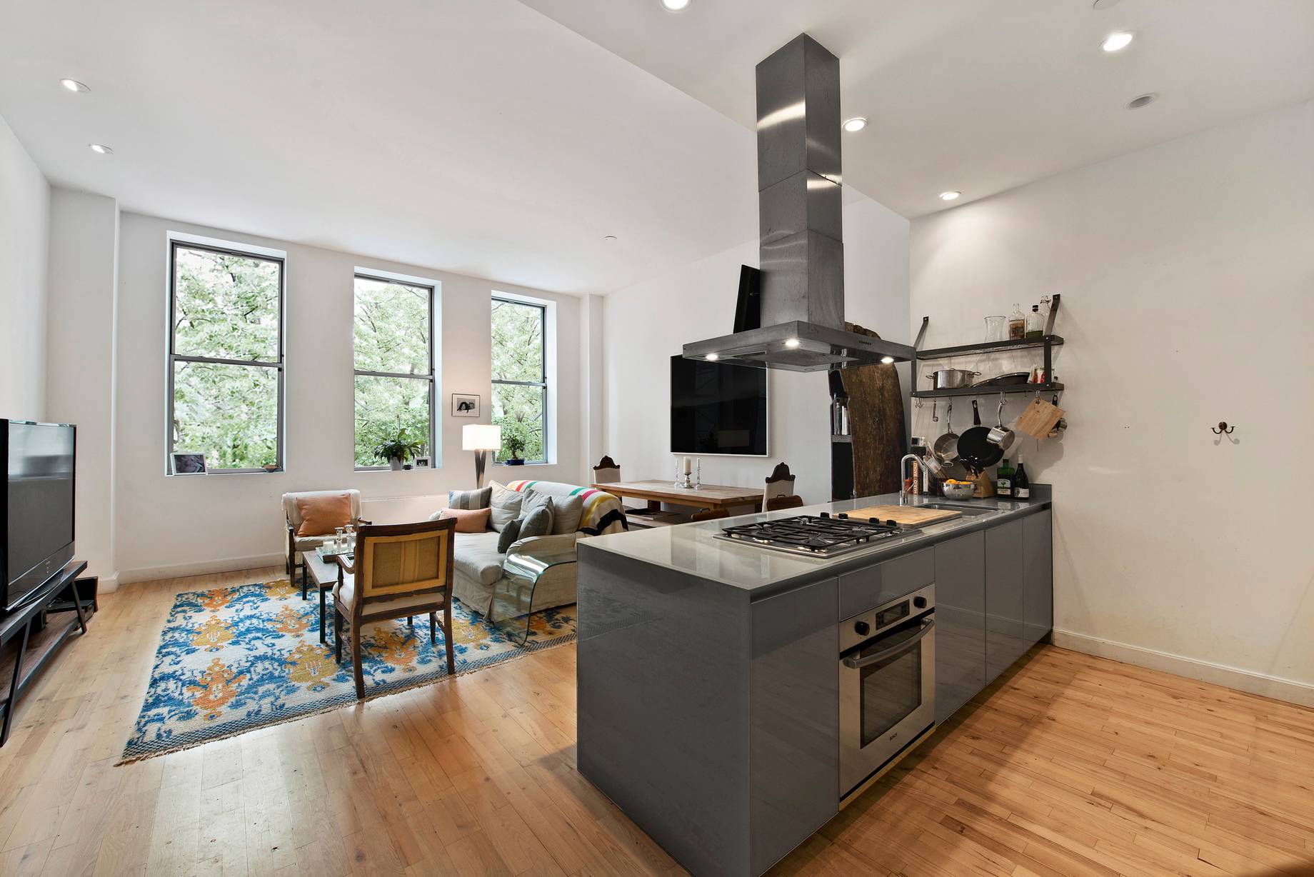 Fabulous Chelsea High Line Park Living at Loft 25