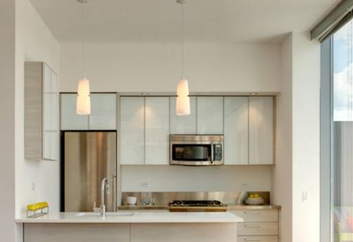 Fabulous One Bedroom Apartment with Washer/Dryer in Clinton.