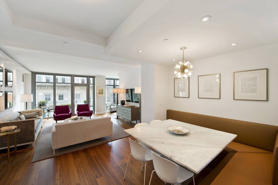 Immaculate 3 Bedroom, 3 Bathroom in Tribeca!