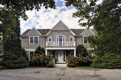 East Hampton Stunning Home