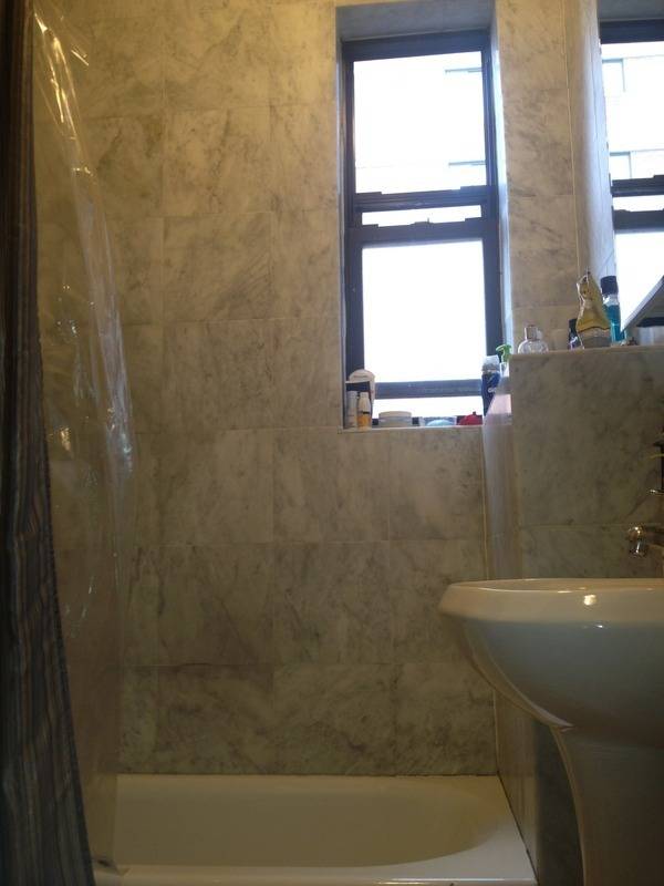 TIDY AND HUGE 2 BEDROOM on W18th/8th--CHELSEA LOCATION-- MOVE IN NOW--WON'T LAST STEPS FROM FLATIRON. EMPIRE ESTATE BUILDING VIEW..