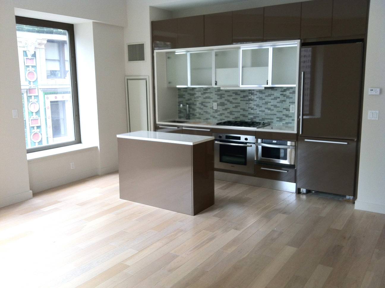 FINANCIAL DISTRICT LUXURY RENTALS: RARE, HUGE, MODERN, BRIGHT 2 BEDROOM LOFT 