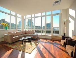 WOW!  NO FEE 2 BED, 2 BATH NR LINCOLN CENTER ! OWN WASHER/DRYER!