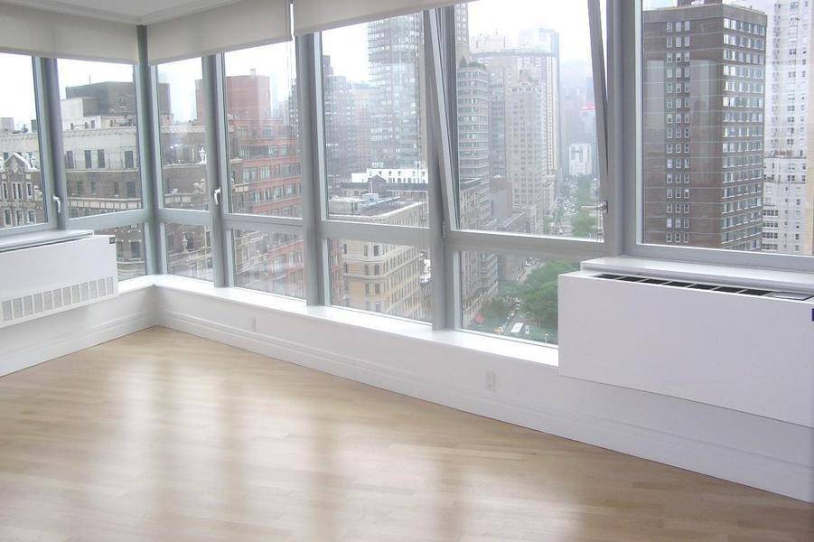 ELEGANT, SPACIOUS 2 BEDROOM UNIT IN NEWLY BUILT, AMENITY DRENCHED MIDTOWN BUILDING