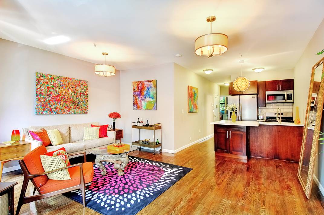 CONDO | 2 BEDROOM | 1 BATHROOM | BRAND NEW RENO | OPEN HOUSE