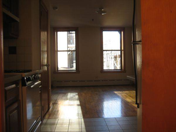 ** Below Market Value Midtown Studio ** Pulse of NYC** Midtown West Meets Theater District** Available NOW ** $1875