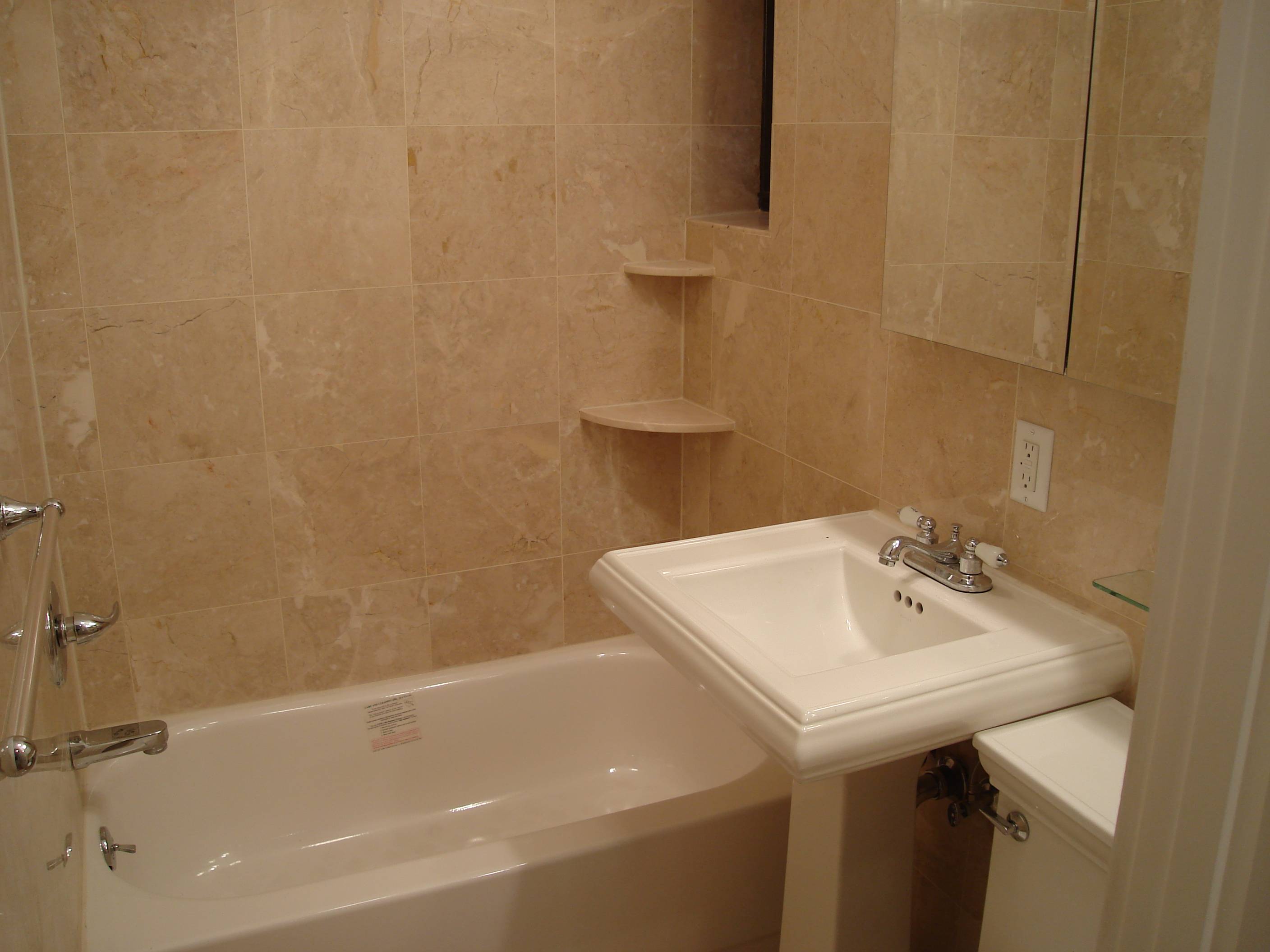 MURRAY HILL TWO BEDROOM APARTMENT