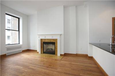 FLATIRON LUXURY ONE BEDROOM APARTMENT