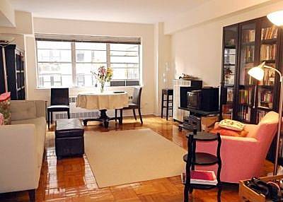 Private Terrace * Large 1 Bedroom * Steps from Central Park * 5th & Madison Avenue --Upper Eastside