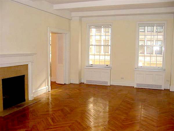 Lenox Hill - Pre war Classic 3Bed/3bath - White glove service!!