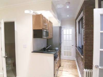 +TERRIFIC EAST VILLAGE THREE BEDROOM BEAUTY+