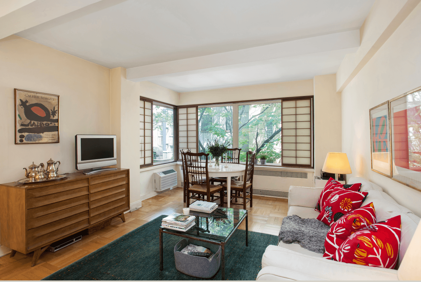 2 Bed / 2 Bath For Sale at The Regent House 25 West 54th Street 