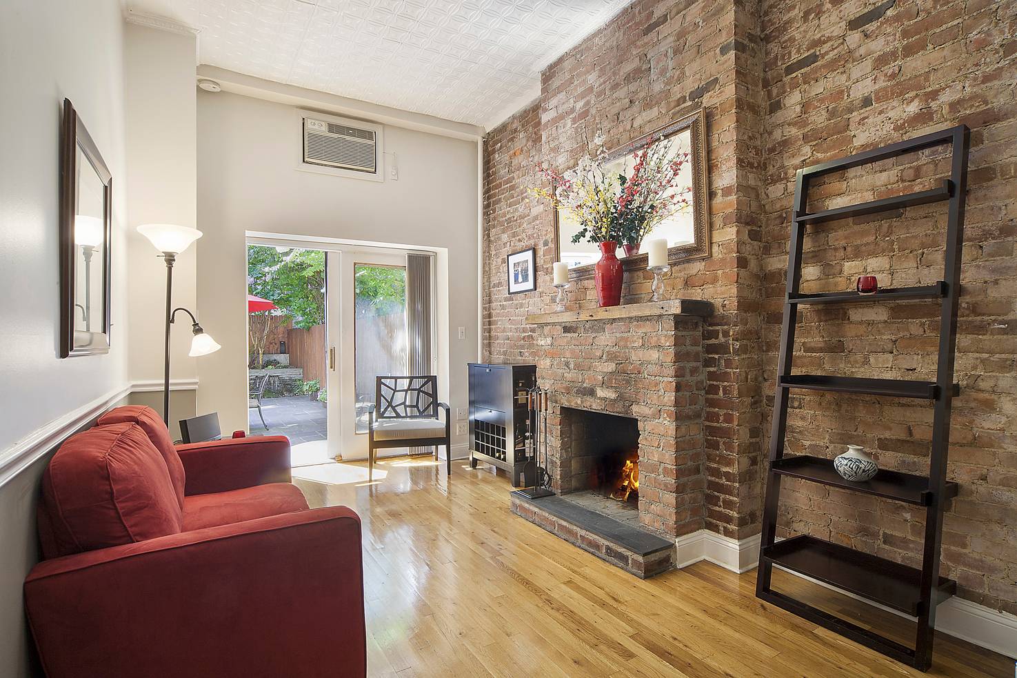 Sutton Duplex w/ Backyard!!