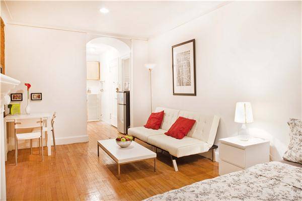 Various Short Term Rentals.  Furnished. Studio.   Midtown NYC. -5 min walk to subway, stores, etc.