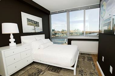 Long Island City: 1 Bedroom 1 Bath. Condo-style Finishes. River and City Views. No Broker Fee.