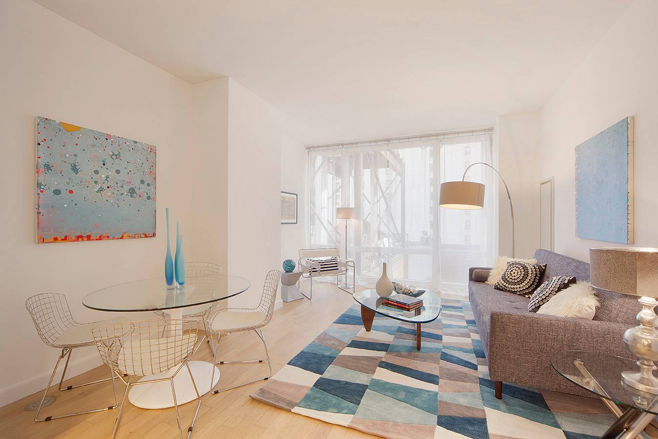 Chic and Expansive One Bedroom at the Platinum