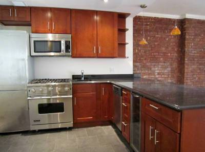 **NO FEE!**GORGEOUS 3 BD/ 2 BA IN UES FOR RENT ~ NEW UNIT ~ TERRACE ~ W/D ~ ELEVATOR ~ PRIME UES LOCATION ~ A MUST SEE!**