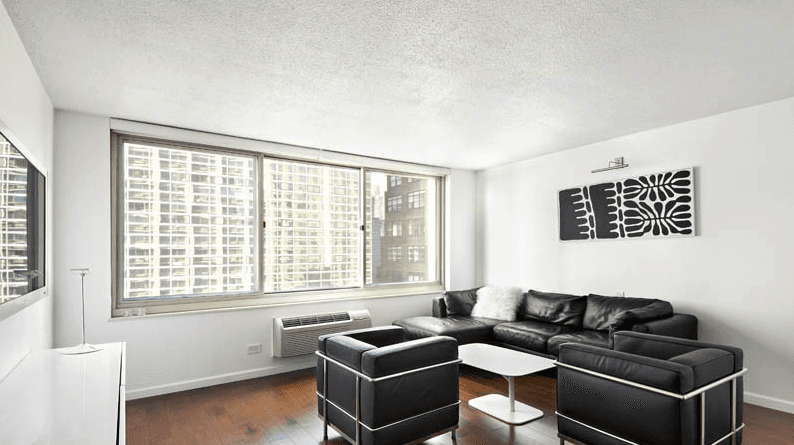 Designer Finished One Bed Condo Right in Midtown East
