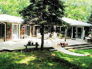 BRIDGEHAMPTON 4 bedroom 4 bath House for rent