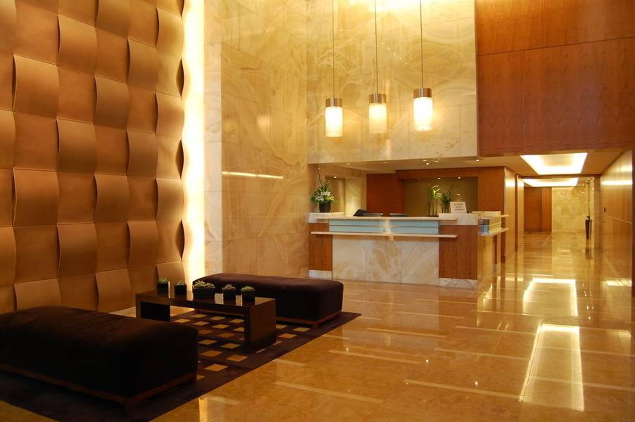 EXTREMELY MORDEN AND LUXURY 1BD/1BA APARTMENT LOCATED IN THE HEART OF MANHATTAN - AMAZING AMENITIES WITH NO FEE!!!
